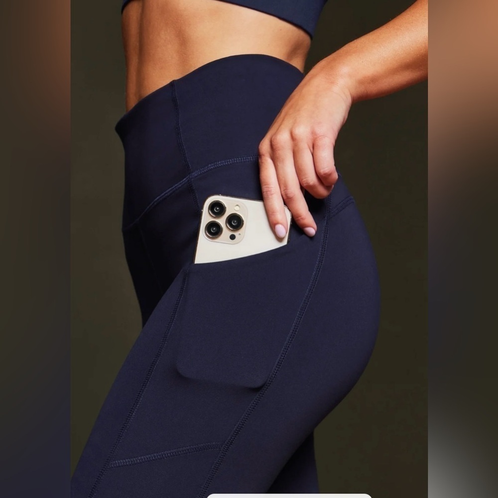Fabletics Oasis PureLuxe High-Waisted Leggings in navy blue size Small - Picture 3 of 9